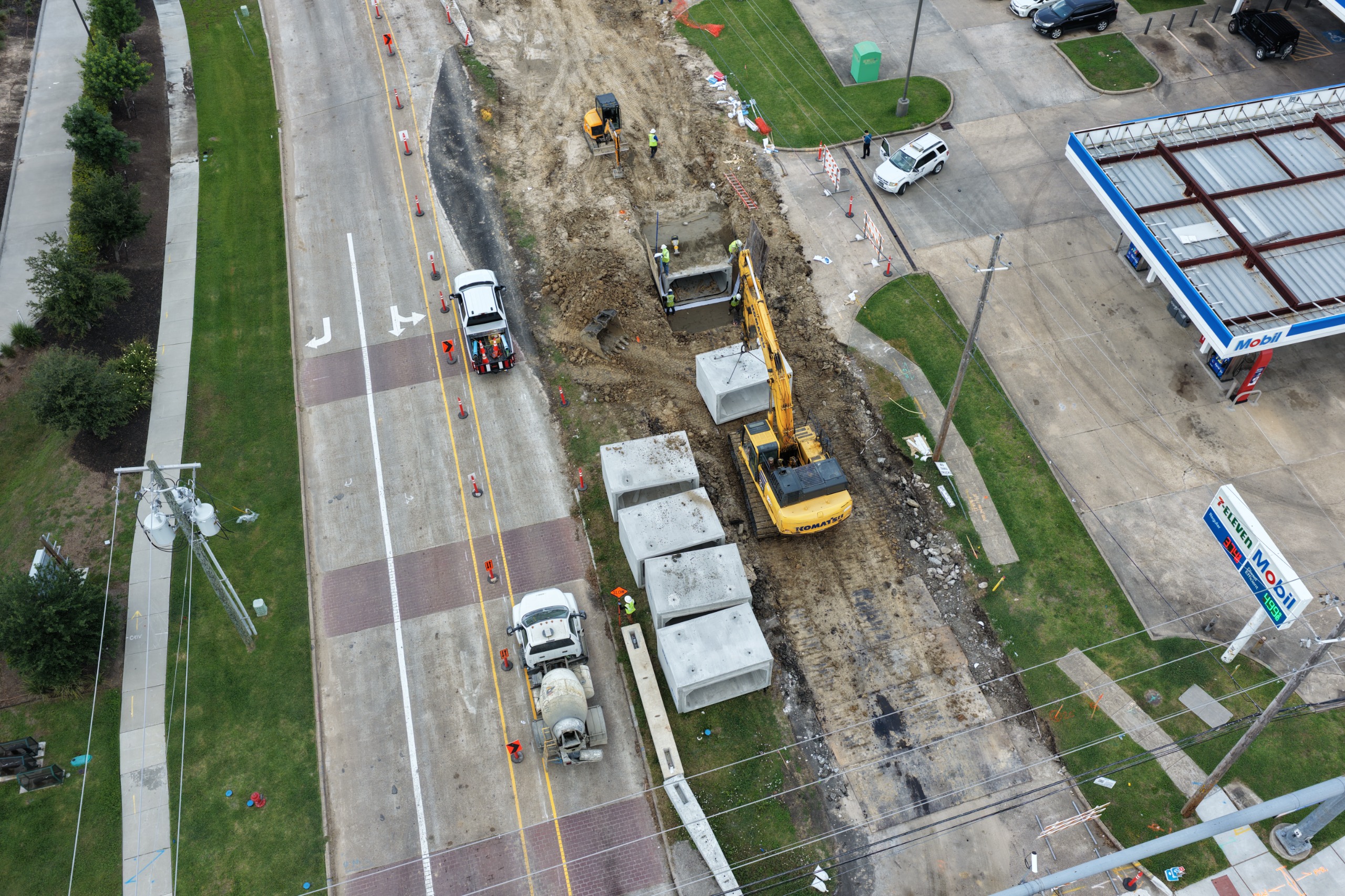  Crew is installing 10’X5’ Reinforced Concrete Boxes (RCBs)