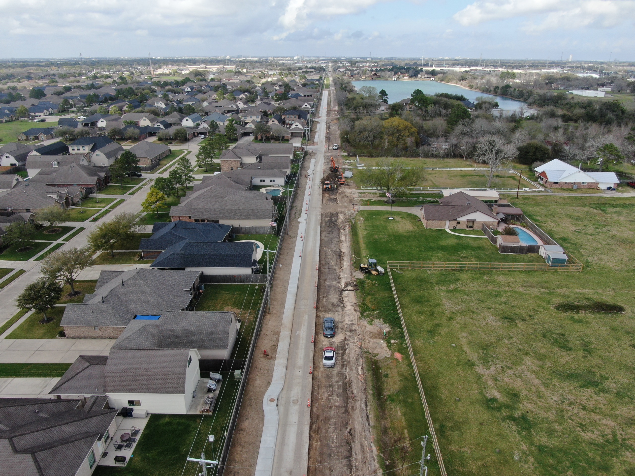 Butler: Crews here are grading the area where the Northbound lane will be constructed. Subgrade preparation has also begun with concrete placement beginning in the next few weeks. 