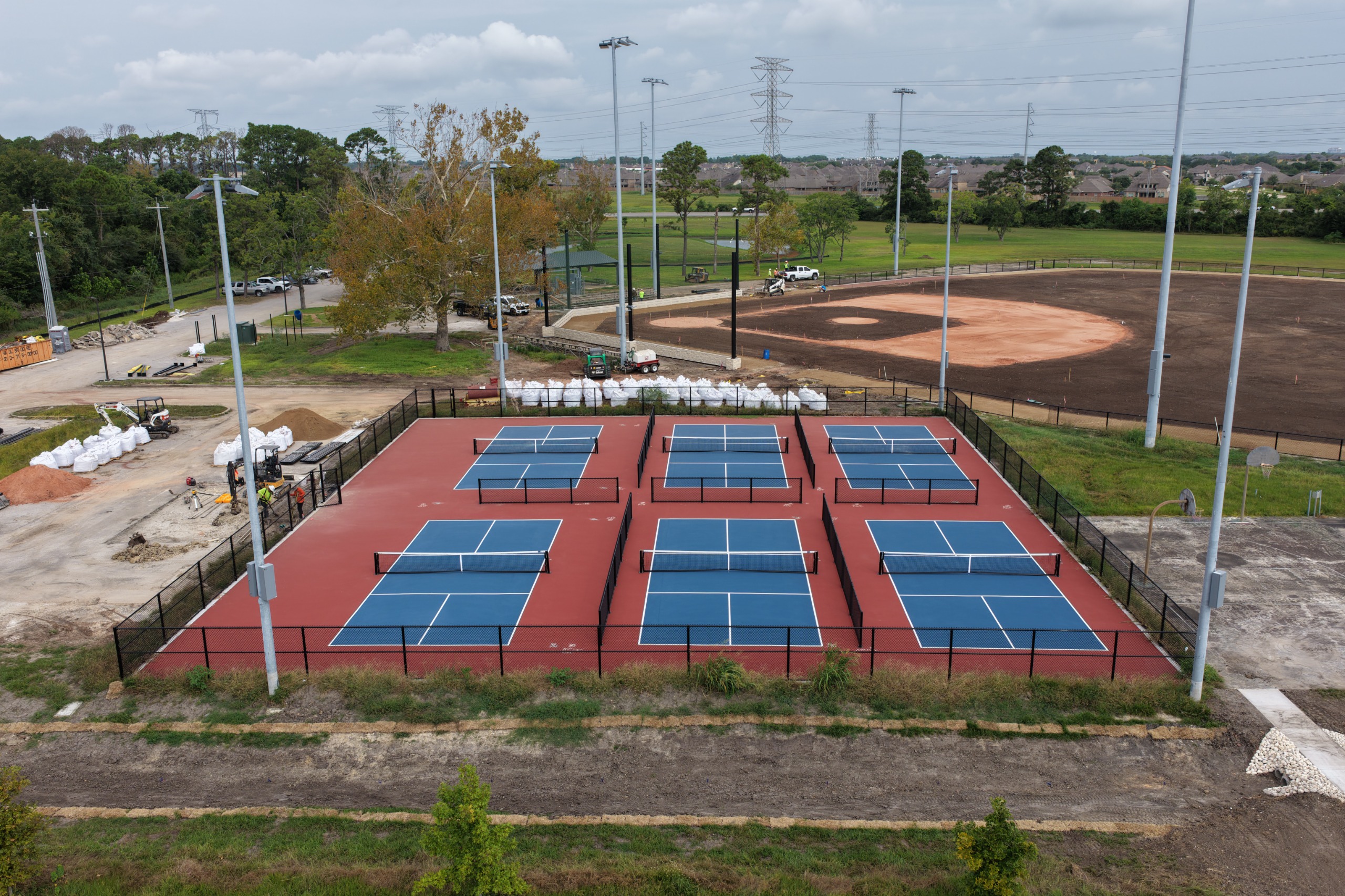 Image of completed pickleball courts 